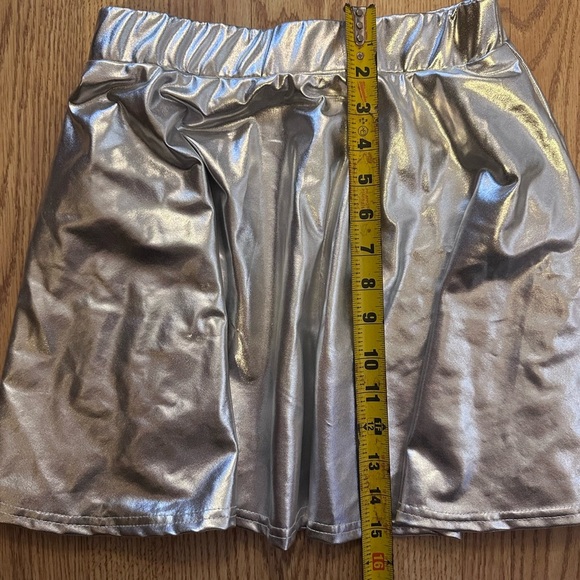 Shiny Silver Skirt Size XS - Picture 5 of 5
